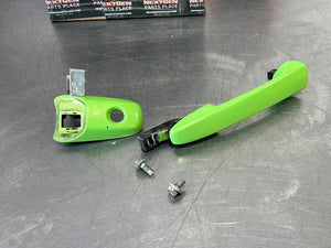 2013 FORD MUSTANG GT LH EXTERIOR DOOR HANDLE GOTTA HAVE IT GREEN OEM #286