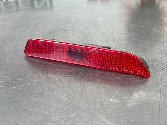 2014 FORD MUSTANG GT RH REAR BUMPER SIDE MARKER LIGHT OEM #263