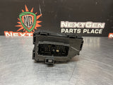 2011 GMC SIERRA 2500 FUSE JUNCTION BOX 20828608 OEM #1090