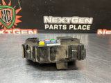2008 GMC SIERRA 2500HD FUSE RELAY JUNCTION BLOCK 25815393_01 OEM #1096