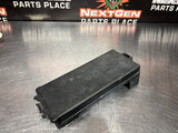 2013 FORD MUSTANG GT FUSE BOX RELAY MODULE COVER LID OEM 6E5T-14A003-AB #1009