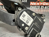 2006 SILVERADO 3500 GAS PEDAL 15233970 OEM #1168