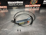 04 - 06 PONTIAC GTO FUEL DOOR RELEASE ASSEMBLY 92210031 #1306
