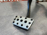 2004 PONTIAC GTO BRAKE/ GAS PEDAL ASSEMBLY OEM #669