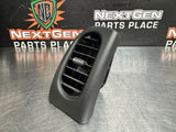 05-13 C6 CORVETTE RIGHT SIDE DASH VENT OEM 10323198 #1038