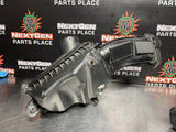 08-09 PONTIAC G8 GT AIR INTAKE BOX ASSEMBLY 92202585 OEM #948