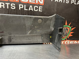 05-13 C6 CORVETTE AIR INTAKE CLEANER SPLASH SHIELD 10381295 #1194