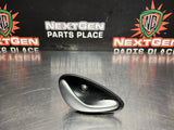 04-06 PONTIAC GTO RH PASSENGER SIDE INTERIOR DOOR HANDLE 92055320 OEM #901