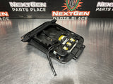 08-09 PONTIAC G8 OVERHEAD CONSOLE DOME LIGHT WITH SUNROOF SWITCH OEM  #602