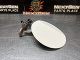 10-14 FORD MUSTANG GT FUEL DOOR GAS LID TANK COVER WHITE OEM #1588