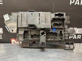 2010 FORD F350 BCM FUSE RELAY BOX MODULE AC3T-15604-BC #988