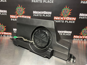 2015 FORD F250 REAR AMP SUBWOOFER DC3T-19A067-AA OEM #705