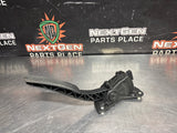 08 - 09 PONTIAC G8 GAS PEDAL OEM 92213646 #1423
