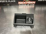 08-09 PONTIAC G8 CENTER CONSOLE STORAGE COMPARTMENT OEM 92206136 #602
