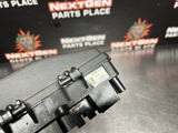 2011 CAMARO SS FUSE BOX ENGINE BAY OEM 92238272 #951