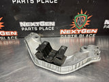 04-06 PONTIAC GTO TRANSMISSION T56 6 SPEED CROSSMEMBER OEM 92059842 #1293