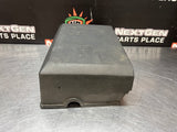 2011 GMC SIERRA K2500 FUSE BOX LID 25815385 OEM #1090