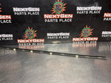 04-06 PONTIAC GTO PASSENGER SIDE RH DOOR TO WINDOW WEATHER STRIP SEAL OEM #1438