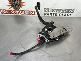 2011 CAMARO SS CLUTCH PEDAL WITH BRACKET AND LINE OEM 92233497 #624