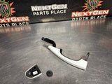 2019 FORD MUSTANG GT RH EXTERIOR DOOR HANDLE WHITE OEM #1643