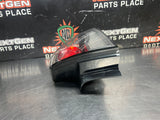 08 - 09 PONTIAC G8 RH PASSENGER TAIL LIGHT BRAKE LIGHT OEM #1590