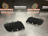 04-06 PONTIAC GTO KIDNEY GRILLES LH/RH OEM 92162540 92162542 #987