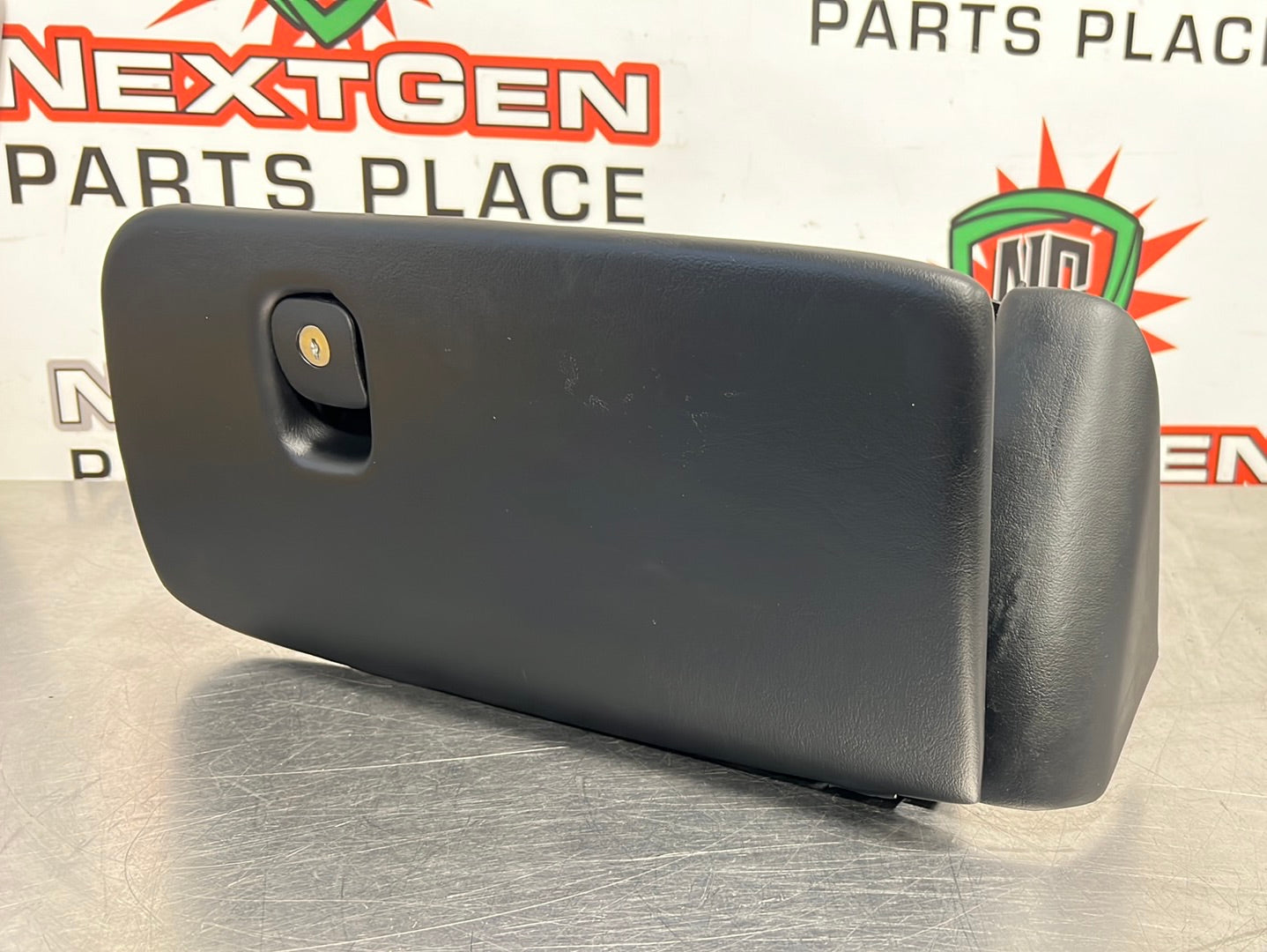 9704 C5 CORVETTE OEM GLOVE BOX BLACK VV532 NextGenPartsPlace