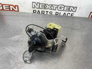 97-04 C5 CORVETTE IGNITION SYSTEM WITH KEY 10246848 OEM #557