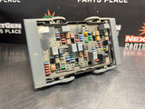 2013 GM SILVERADO SIERRA 6.6 UNDERHOOD FUSE BOX OEM #1031