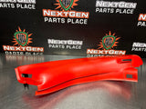 97-04 C5 CORVETTE RH SIDE SEAT BELT TRIM RED OEM 10258546 #798