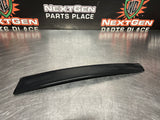 04 -06 PONTIAC GTO EXTERIOR B PILLAR WINDOW TRIM RH SIDE 92093112 OEM #901