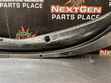 97-04 C5 CORVETTE WINDSHIELD WIPER COWEL 10247327 OEM #1303
