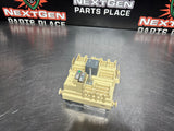 2004 CHEVY SILVERADO 2500HD DURAMAX INTERIOR DASH FUSE JUNCTION BOX OEM #820