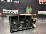 1998 C5 CORVETTE INTERIOR CABIN FUSE BOX 12193837 OEM #1303