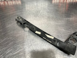 04-06 GTO FRONT LEFT BUMPER GUIDE BRACKET OEM 92048615 #901