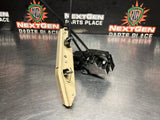 05 - 13 C6 CORVETTE LH DRIVER DOOR LATCH ACTUATOR W/ RELEASE CASHMERE OEM #1038