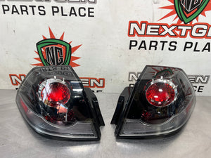 08 - 09 PONTIAC G8 LH RH REAR TAILIGHTS BRAKE LIGHTS OEM #611