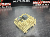 2004 CHEVY SILVERADO 2500HD DURAMAX INTERIOR DASH FUSE JUNCTION BOX OEM #820