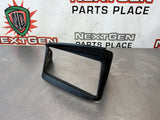 97-04 C5 CORVETTE RH PASSENGER SIDE HEADLIGHT BEZEL OEM 10435412 #581