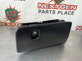 97-04 C5 CORVETTE GLOVE BOX BLCK OEM #651