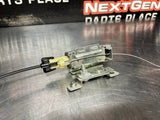 97-04 C5 CORVETTE FUEL DOOR RELEASE ACTUATOR OEM 10275633 #3857