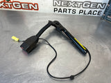 04-06 PONTIAC GTO PASSENGER FRONT SEAT BELT PRE TENSIONER BUCKLE 92211019 OEM #560