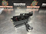 2012 FORD MUSTANG GT AUTO (6R80) SHIFTER WITH KNOB ASSEMBLY OEM #1343