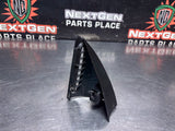 04-06 GTO PASSENGER RH SIDE DOOR PANEL MIRROR VENT TRIM OEM 92091111 #1522