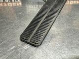 97-04 C5 CORVETTE DRIVE BY WIRE GAS PEDAL ACCELERATOR OEM #1368