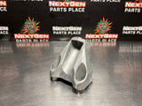 2011 CAMARO SS V8 LS3 MOTOR MOUNT PEDESTAL BRACKET LH DRIVER SIDE OEM #1013