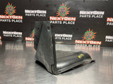 05 - 13 C6 CORVETTE RH WHEEL LINER RIGHT FRONT FENDER LINER OEM 15806318 #1038