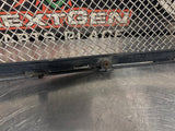 2004 CADILLAC CTS-V COUPE FRONT MESH GRILLE ASSEMBLY OEM #1467