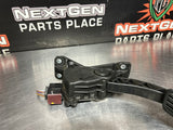 08 - 09 PONTIAC G8 GAS PEDAL OEM 92213646 #602