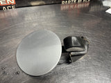 08 - 09 PONTIAC G8 FUEL DOOR GAS CAP COVER LID ASSEMBLY SILVER OEM 92213014 #825